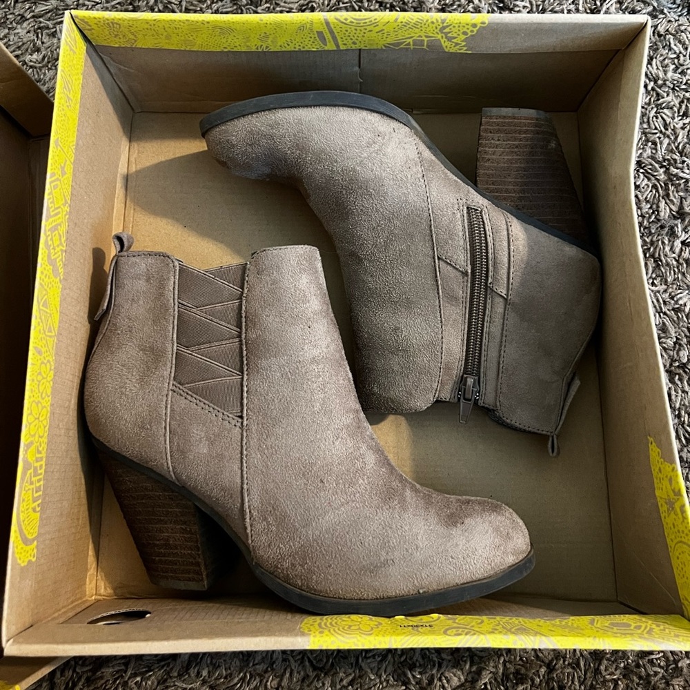 Mix No6 Booties